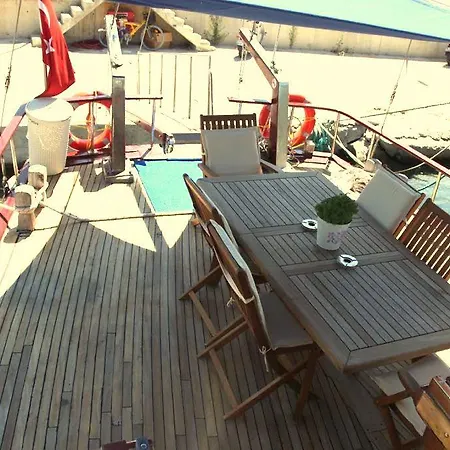 Botel Felix Bodrum Yelkenli Tekne *